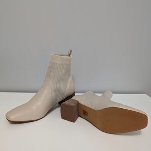 Oasis Society Boots, size 10, bone color